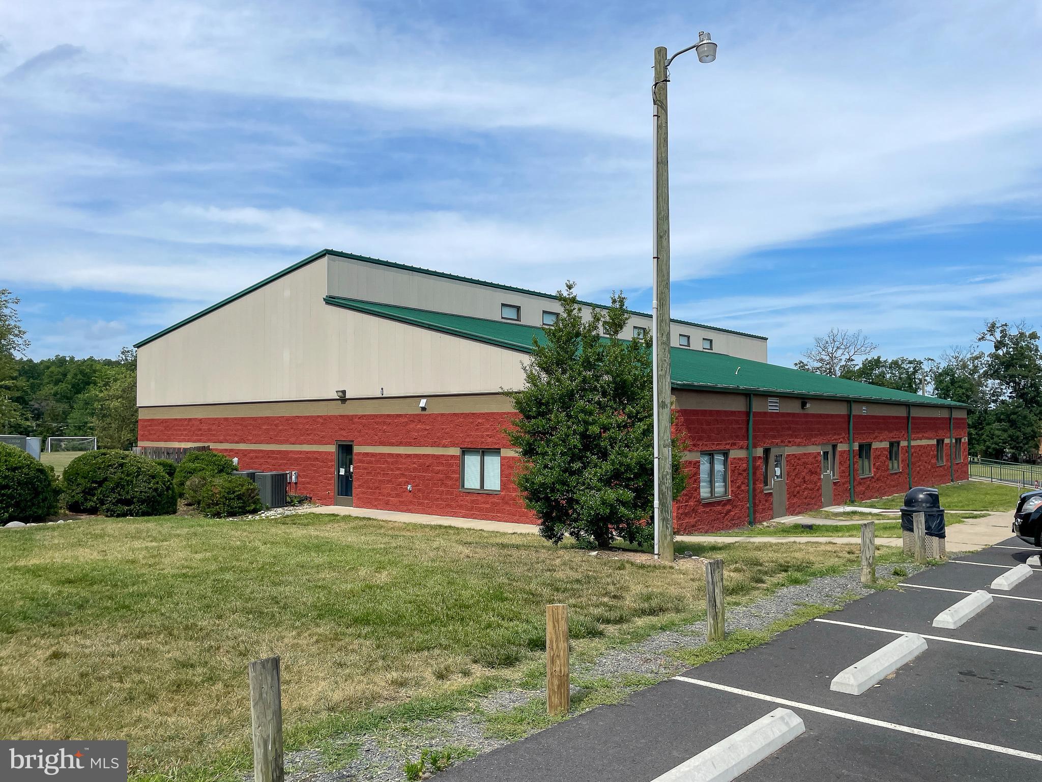 325 Liberty Blvd