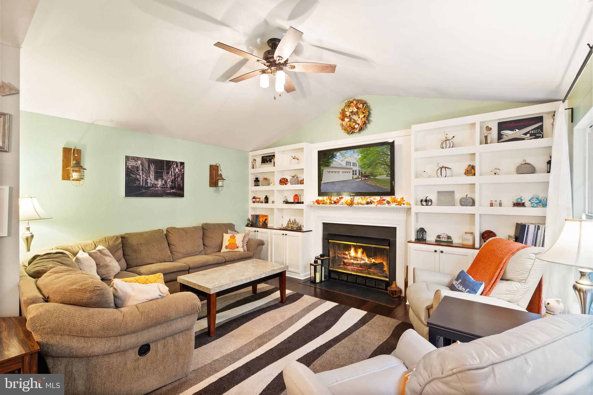 10676 Duet COURT