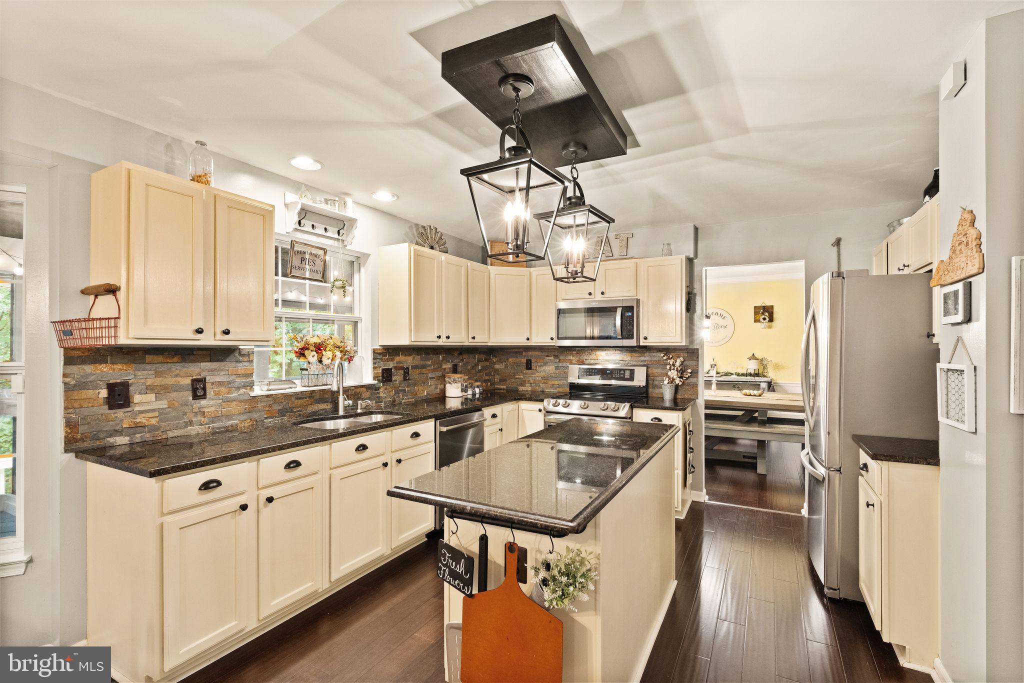 10676 Duet COURT