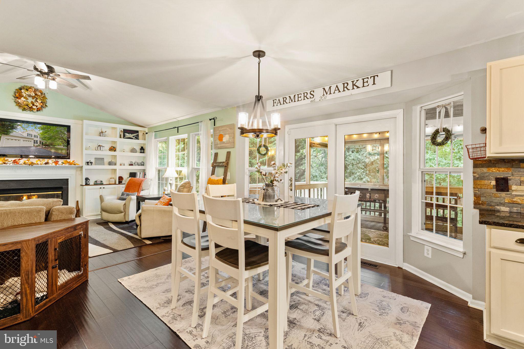 10676 Duet COURT