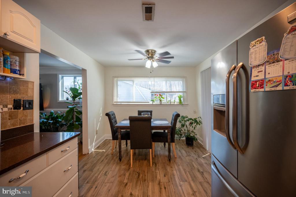 4393 Evansdale Rd
