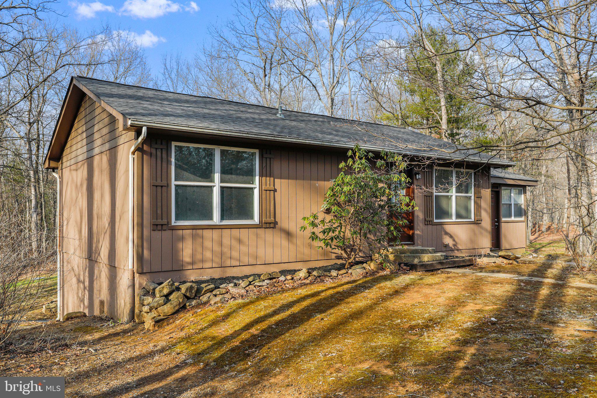 374 Arrowhead Rd