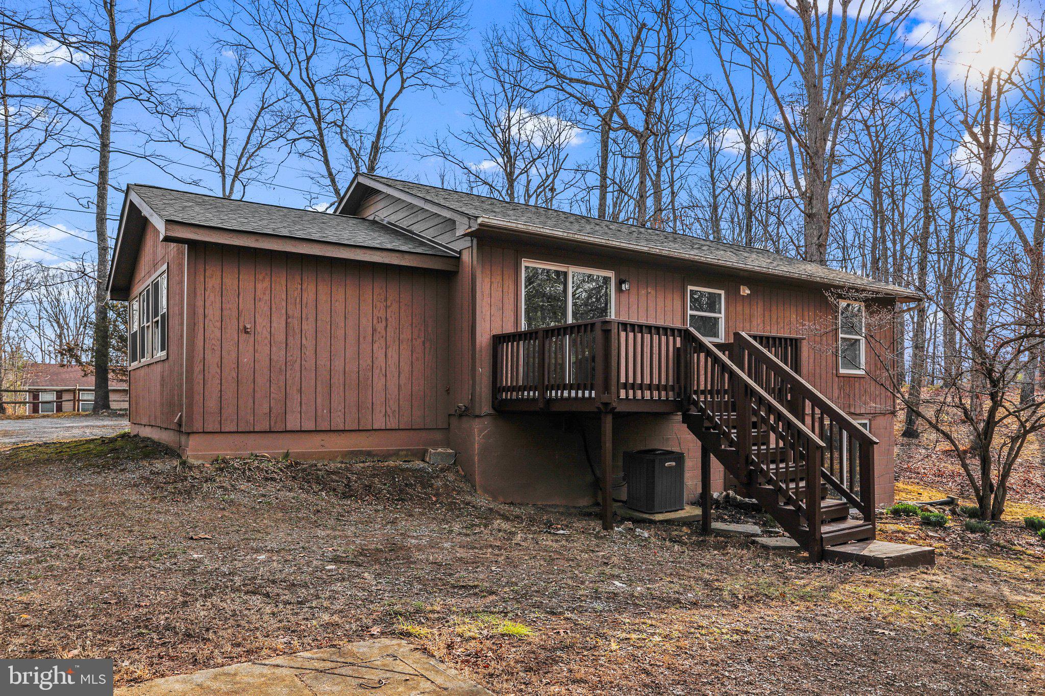 374 Arrowhead Rd