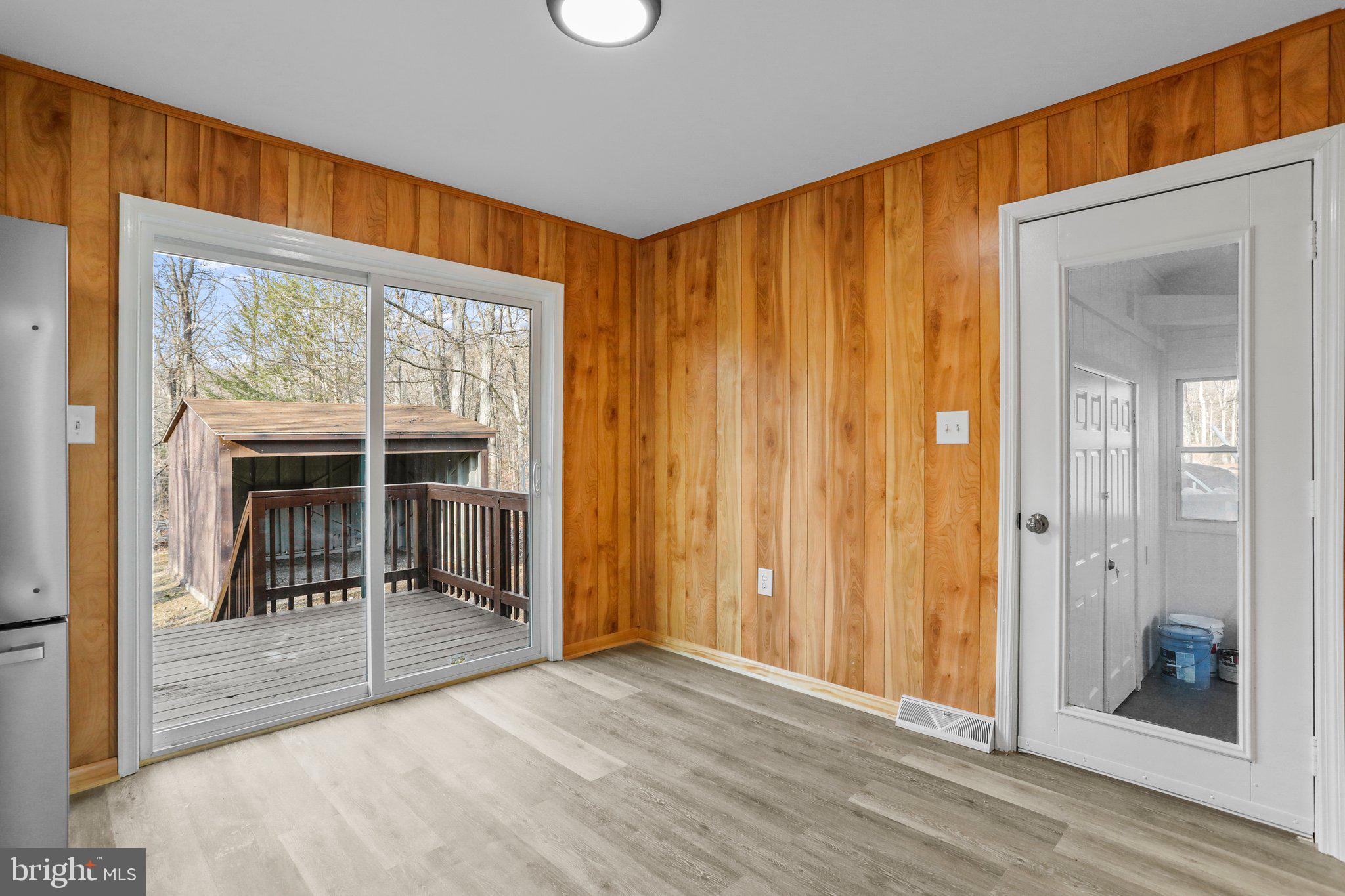 374 Arrowhead Rd
