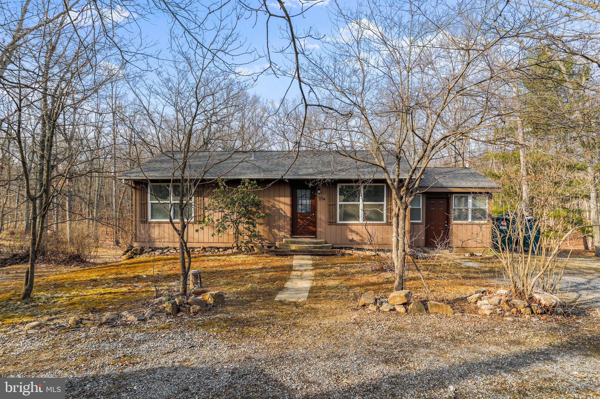 374 Arrowhead Rd