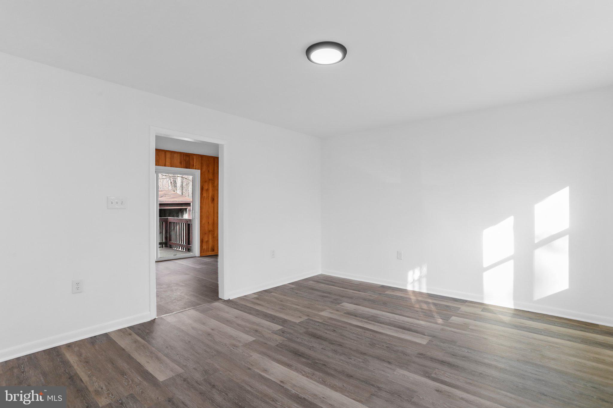 374 Arrowhead Rd