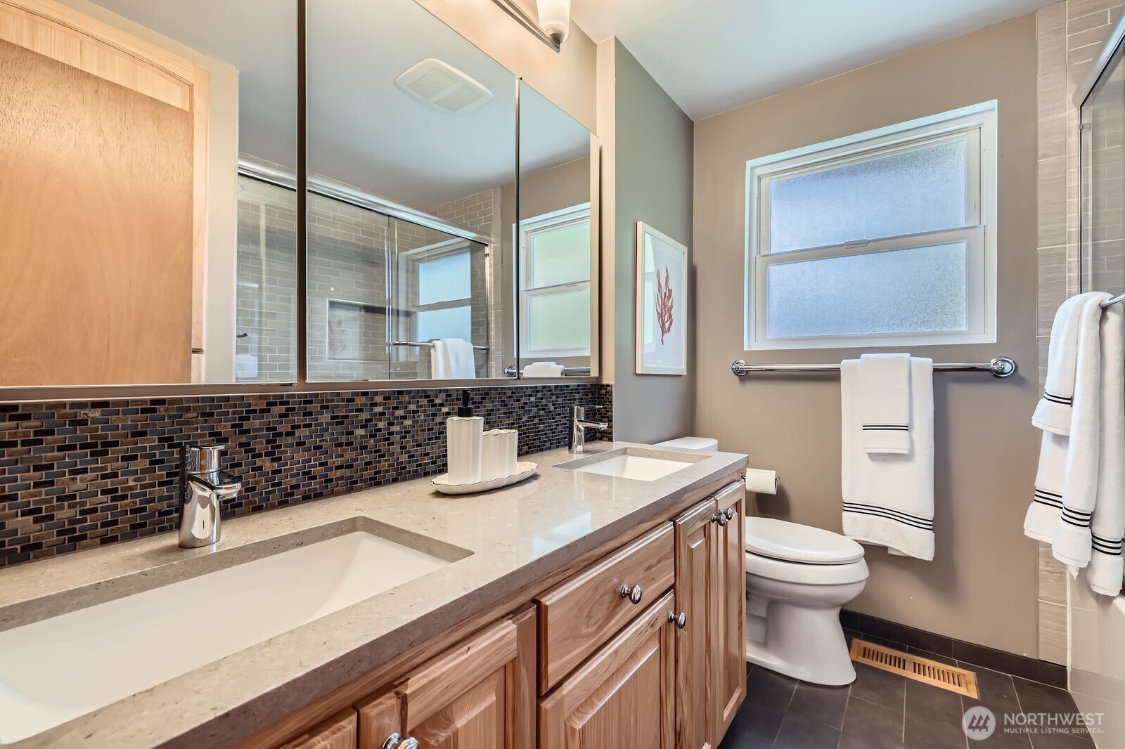 4215 NE 105th Street