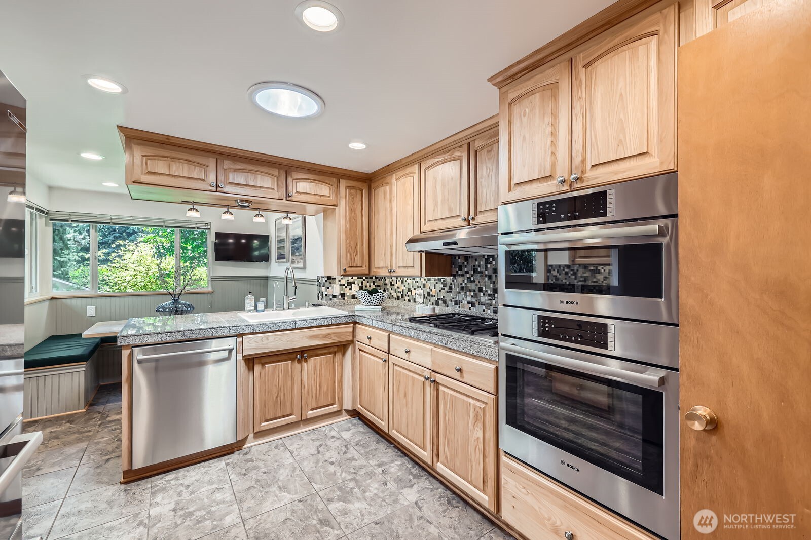 4215 NE 105th Street