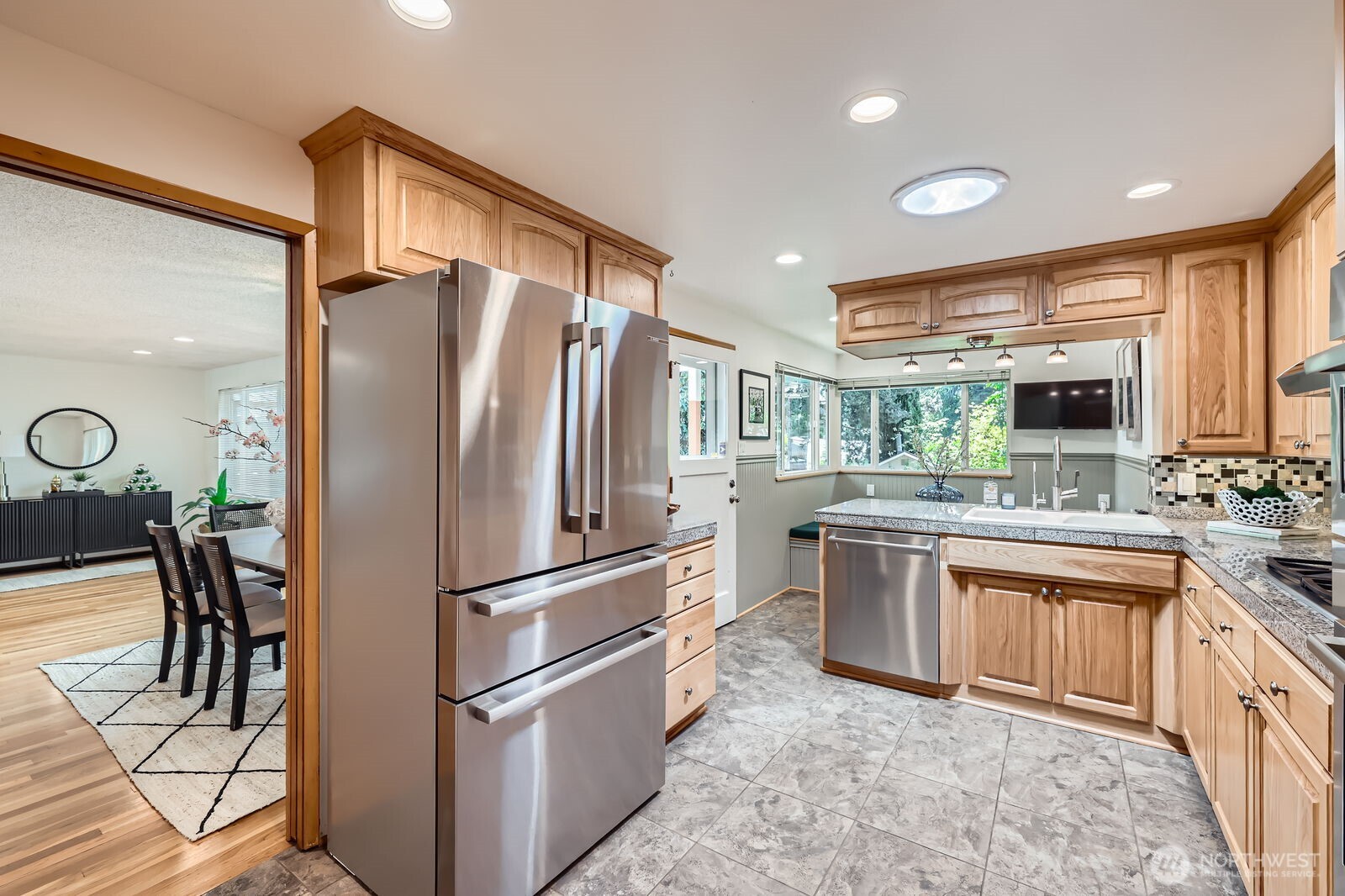 4215 NE 105th Street