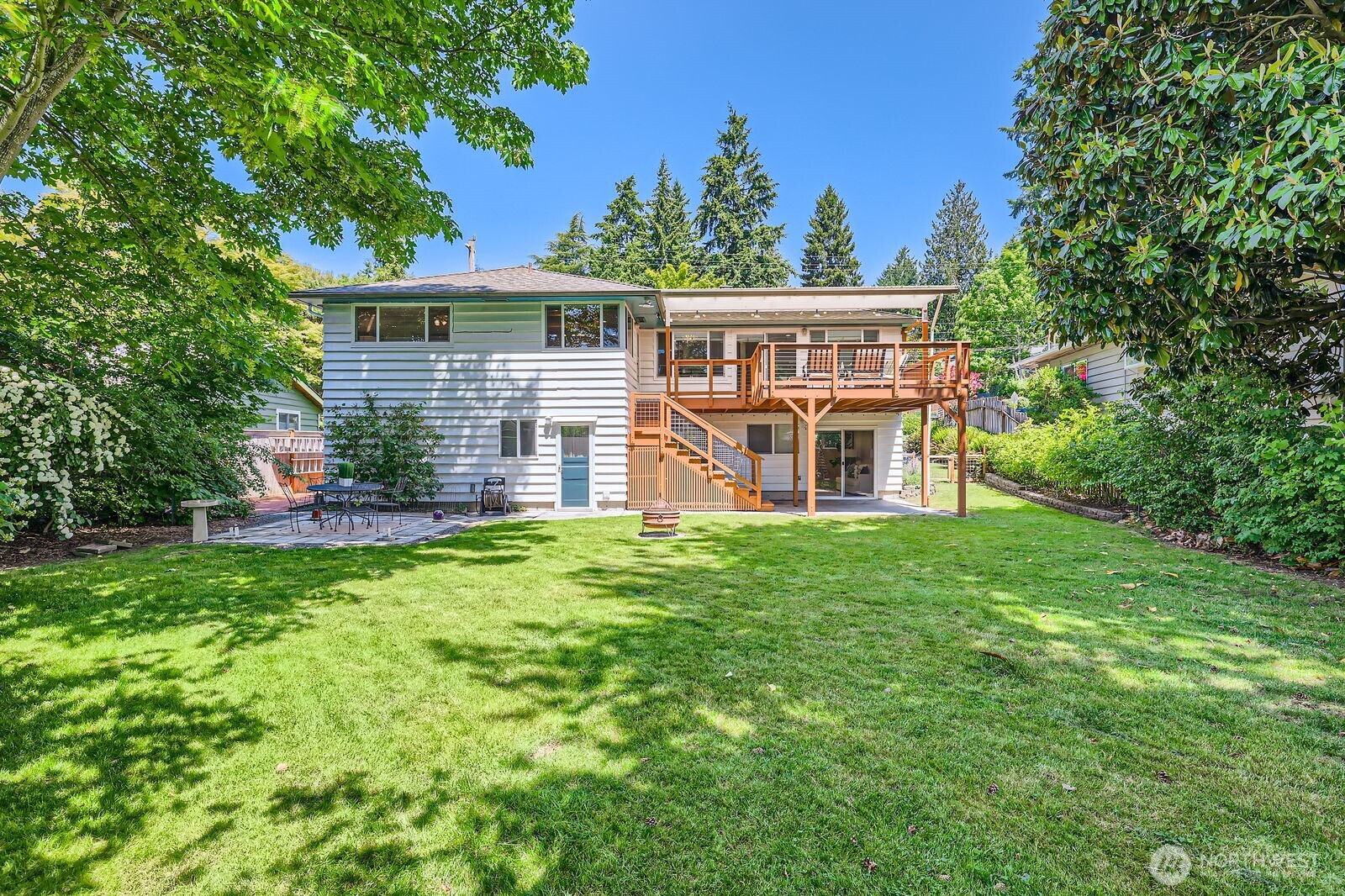 4215 NE 105th Street