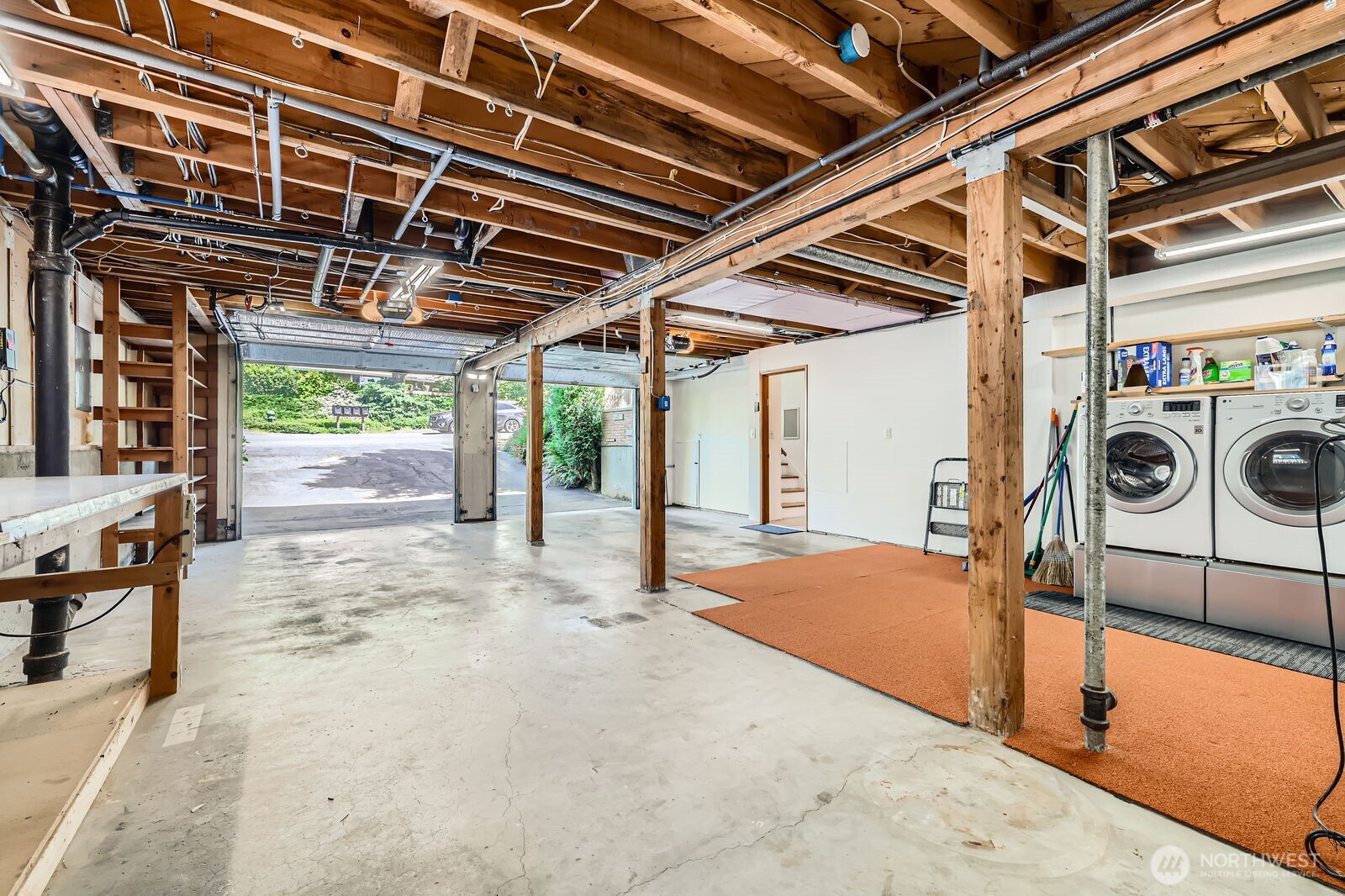 4215 NE 105th Street