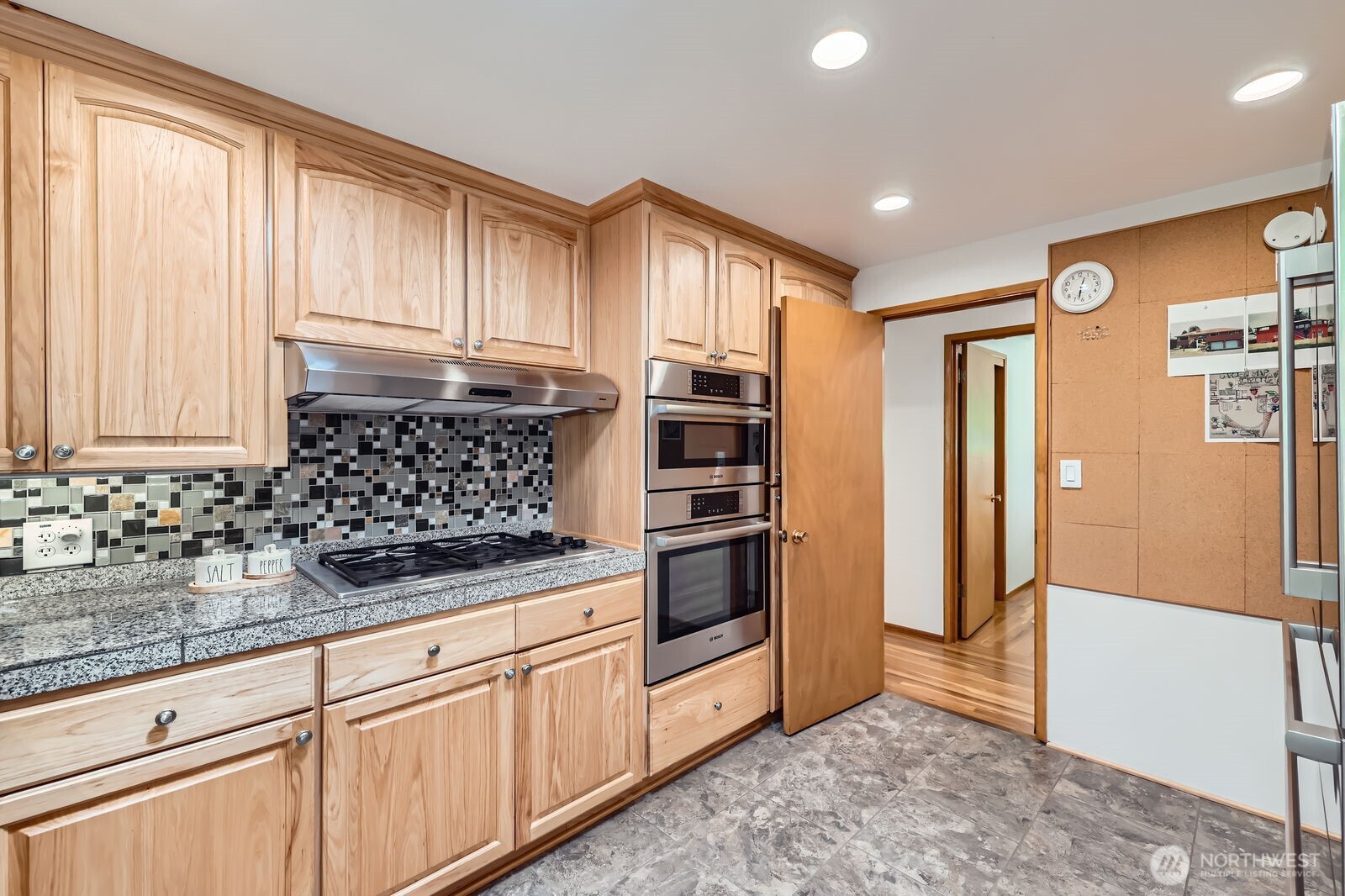4215 NE 105th Street