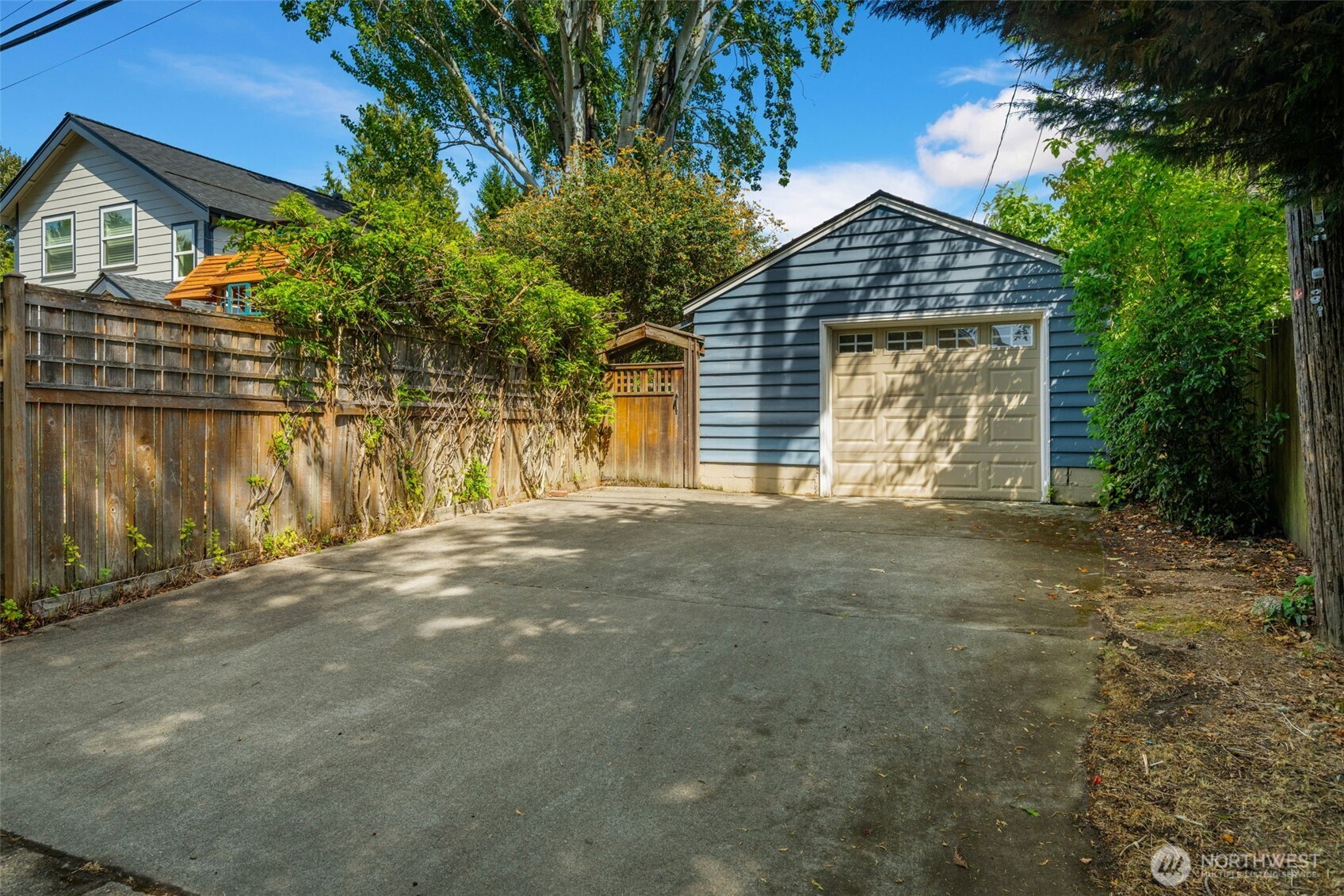 5817 56th Ave NE