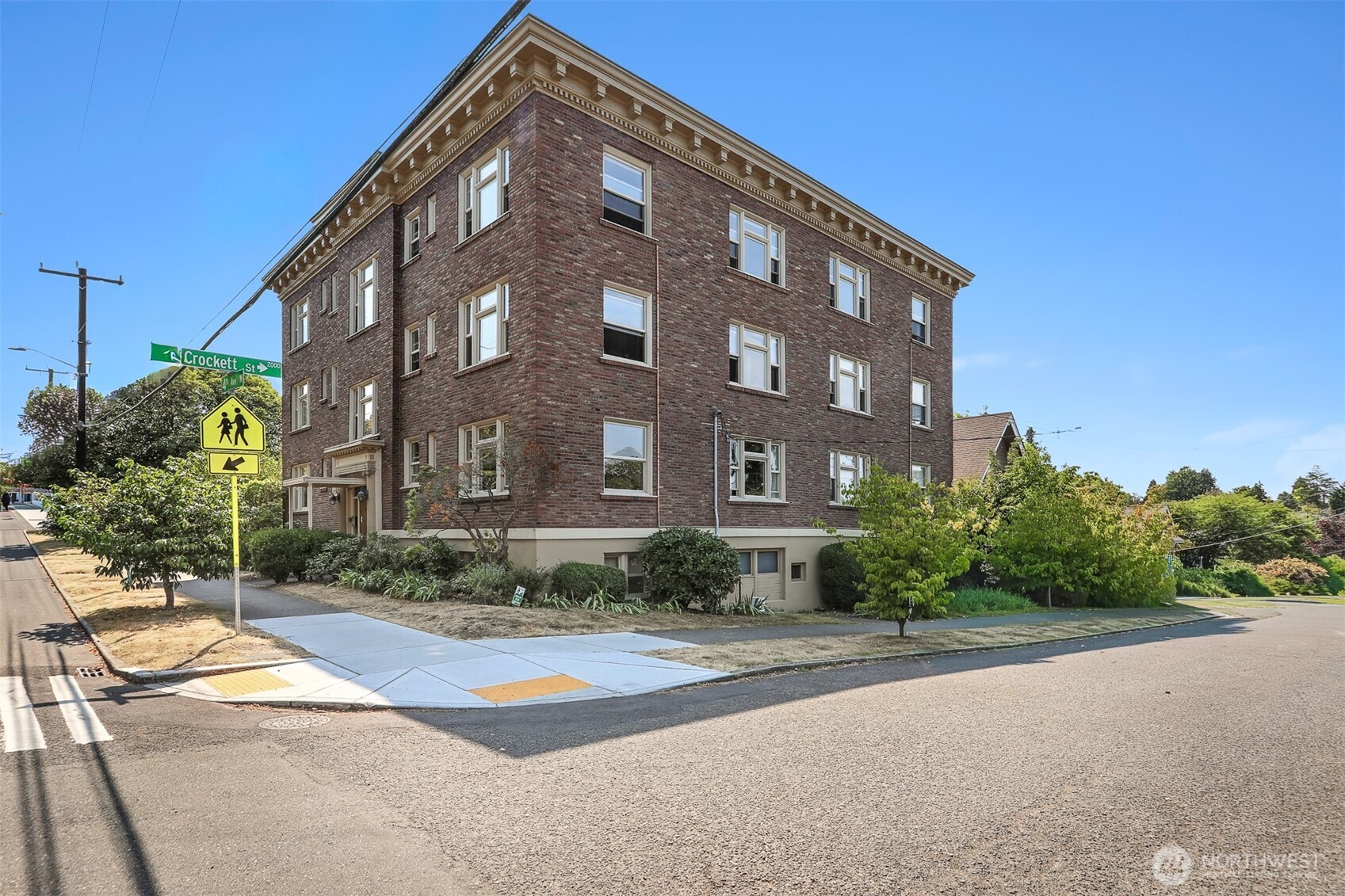 2021 4th Avenue N Unit: 6