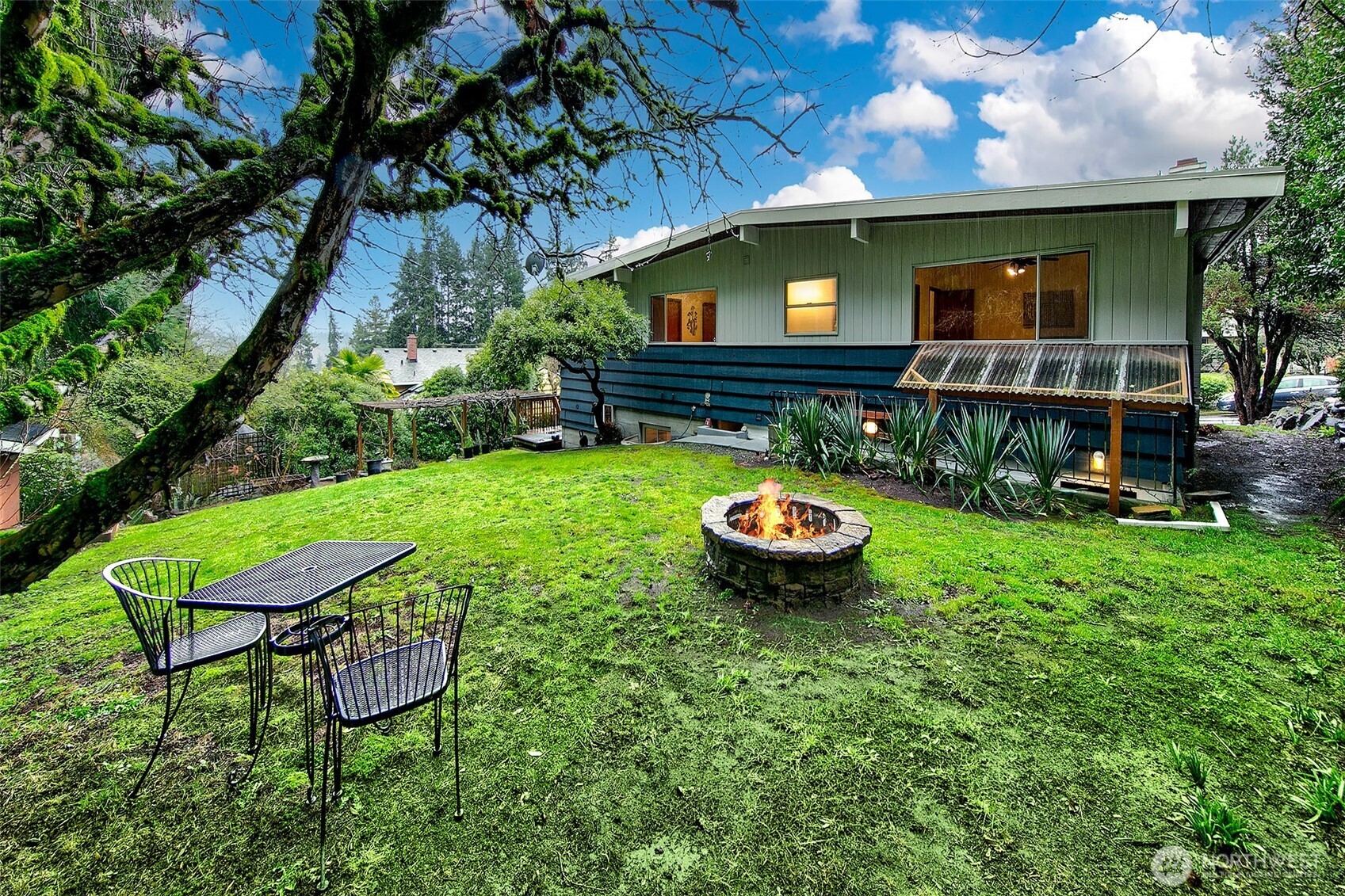 6448 NE 184th Street