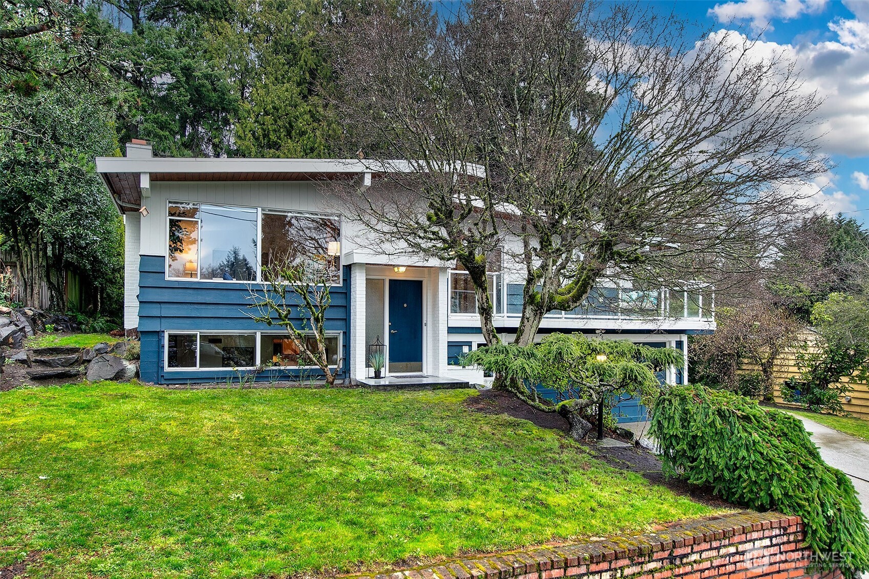 6448 NE 184th Street