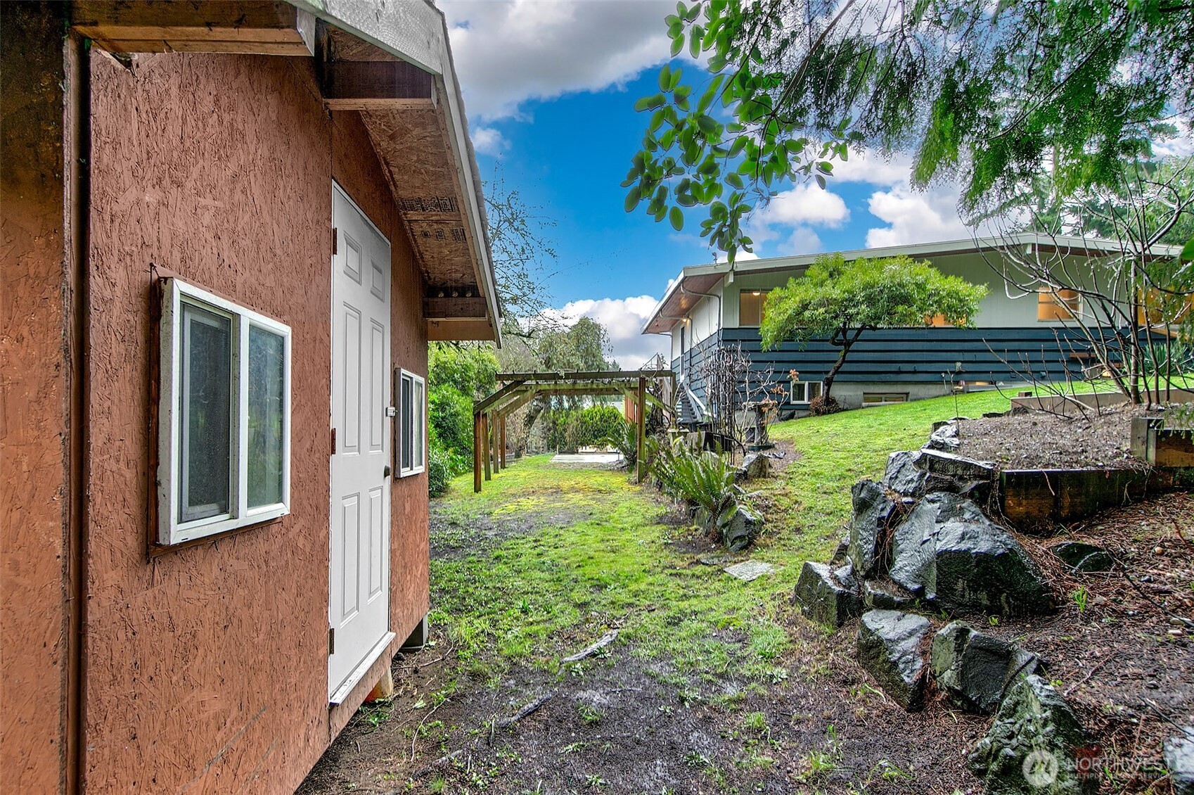 6448 NE 184th Street