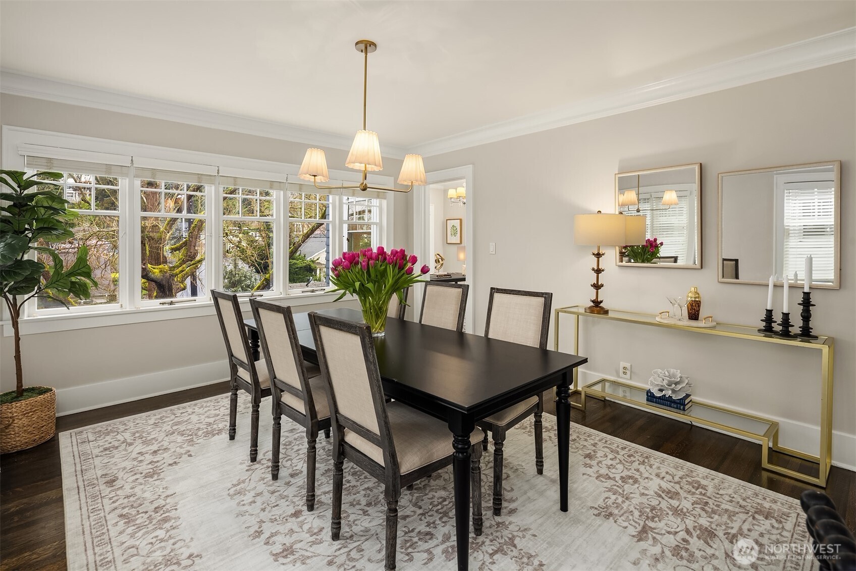 917 E Allison Street