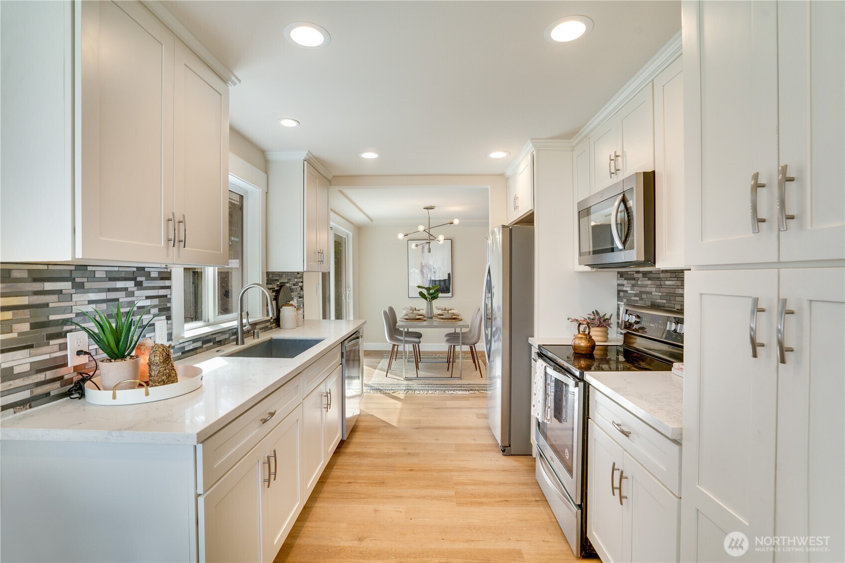 20018 Meridian Place N