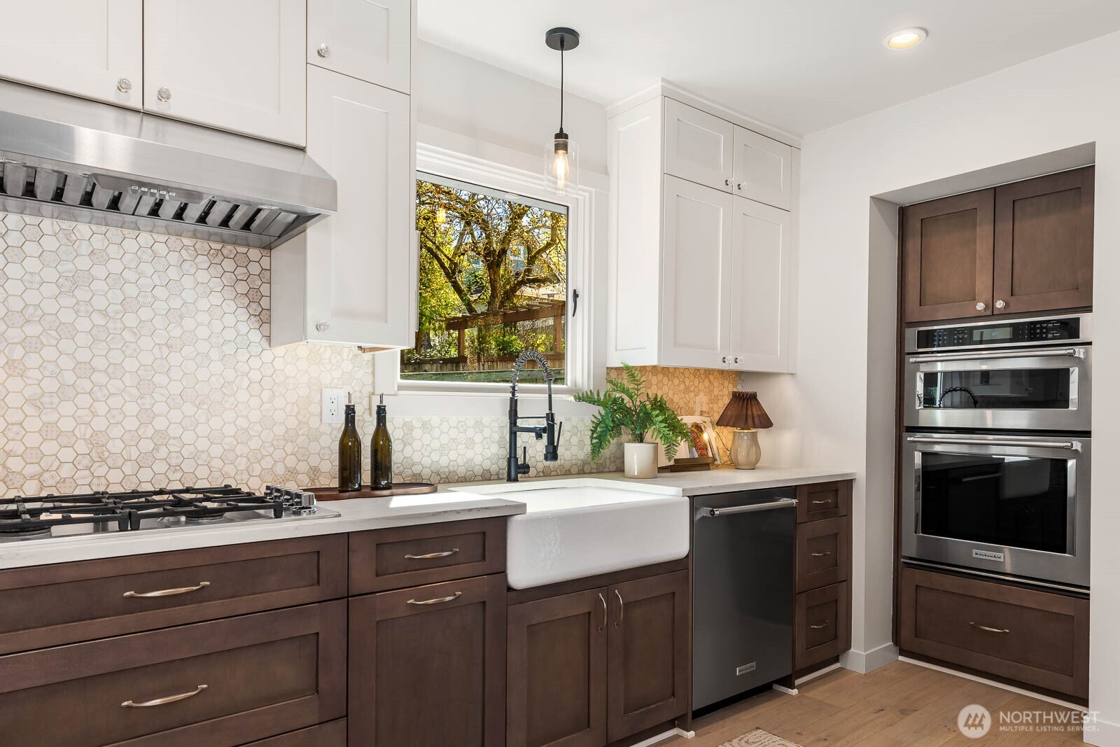 715 NE 60th Street