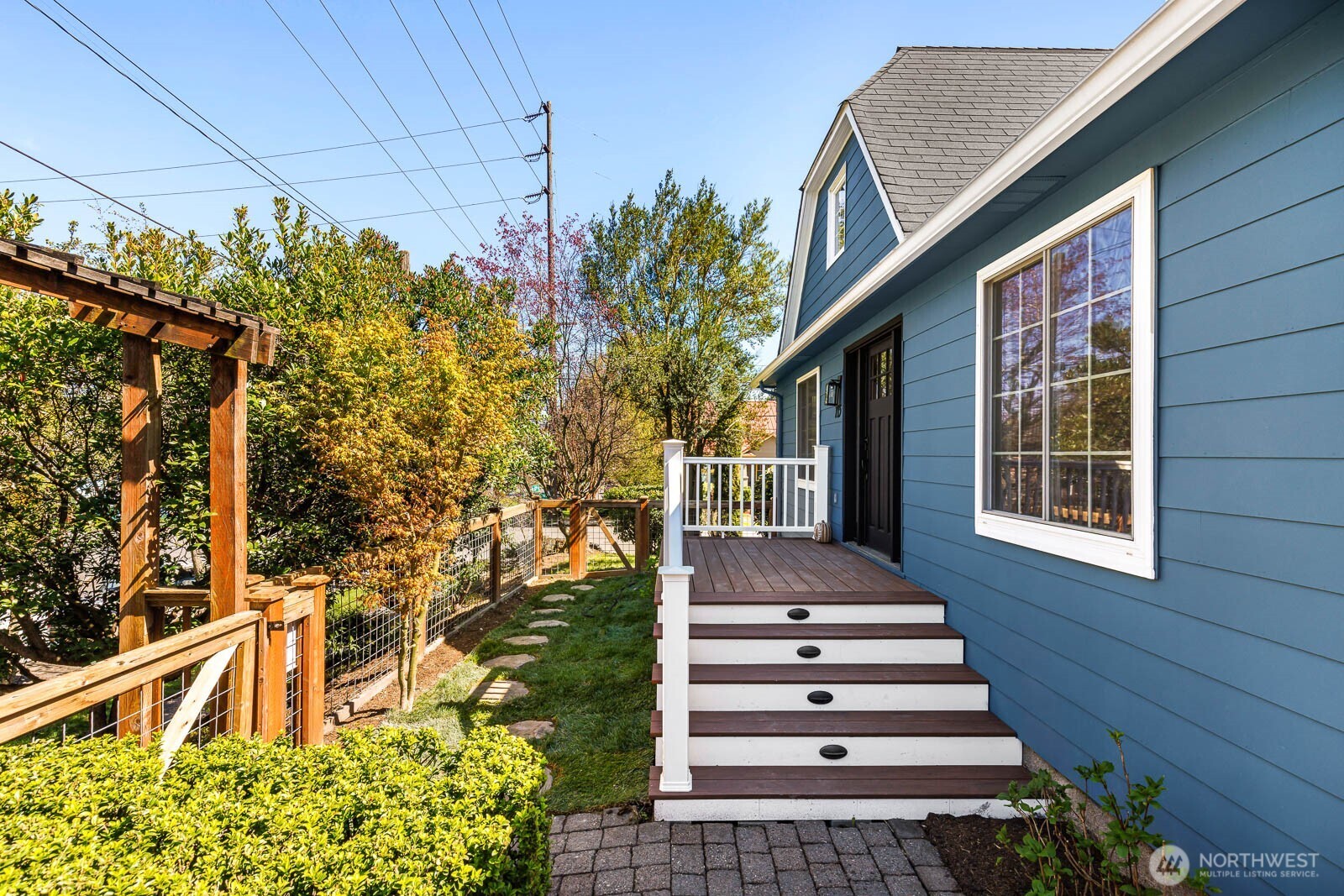 715 NE 60th Street