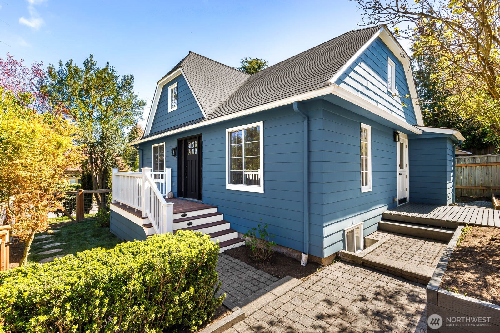 715 NE 60th Street