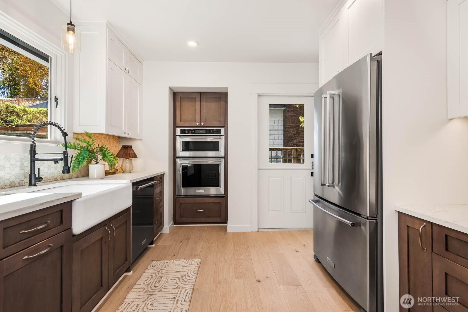 715 NE 60th Street