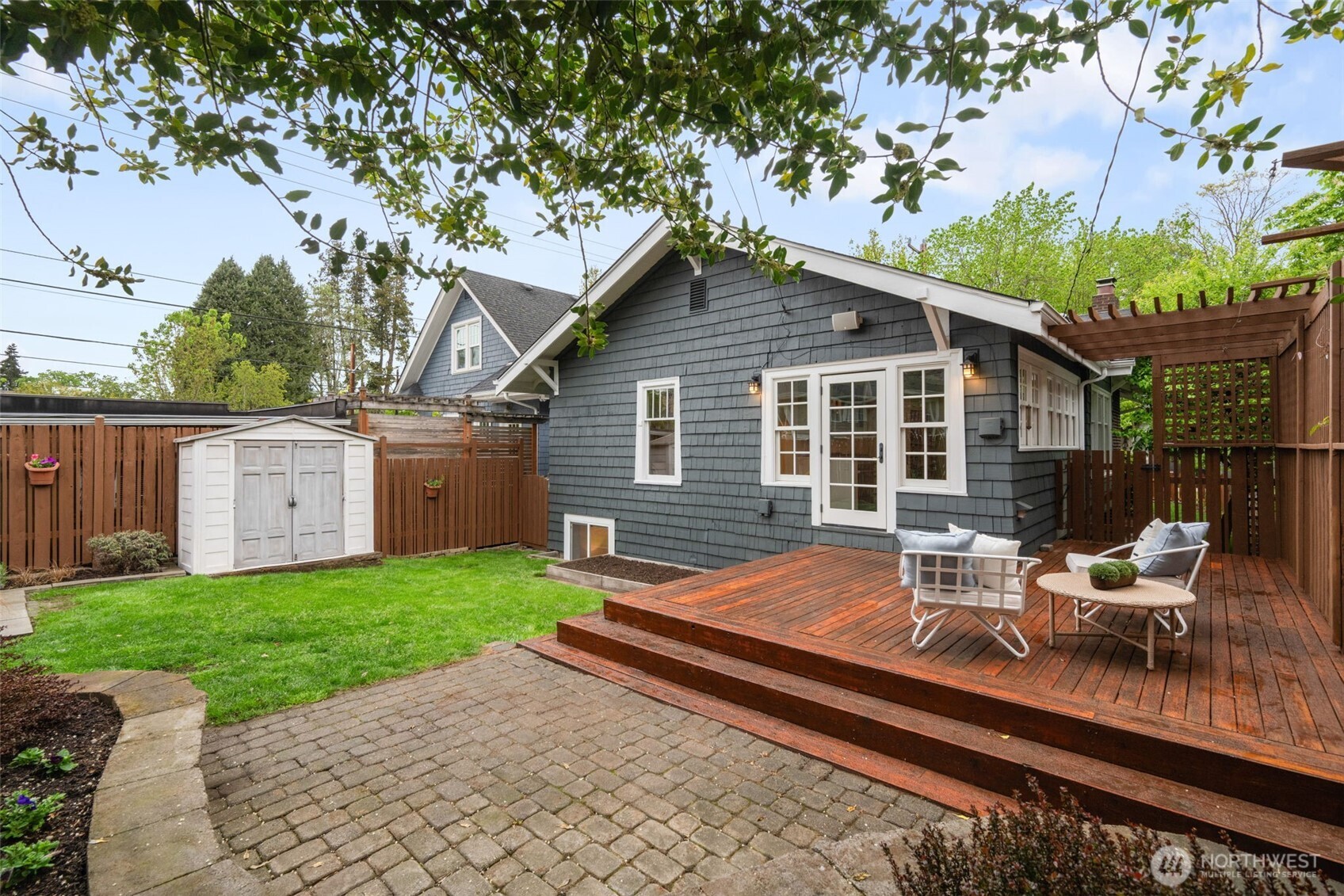 1113 NE Ravenna Blvd