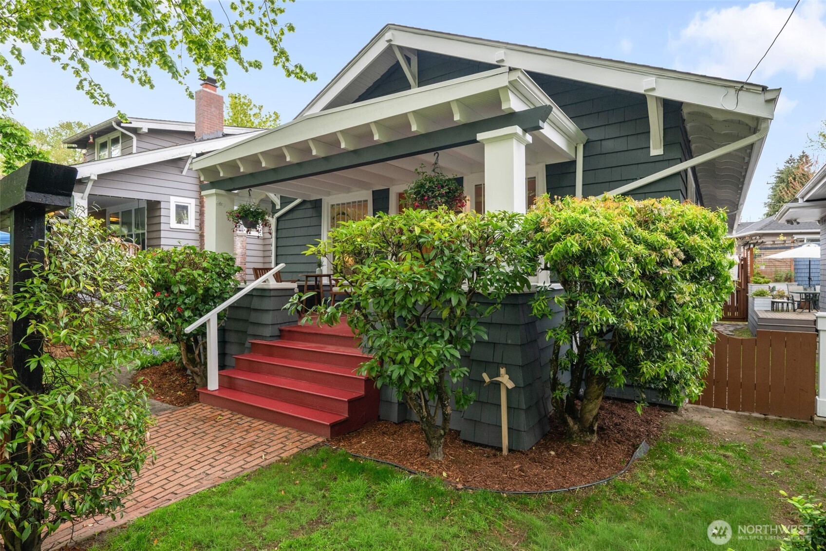 1113 NE Ravenna Blvd