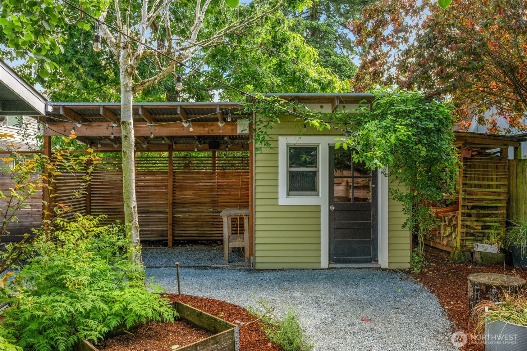 3033 NE 92nd Street