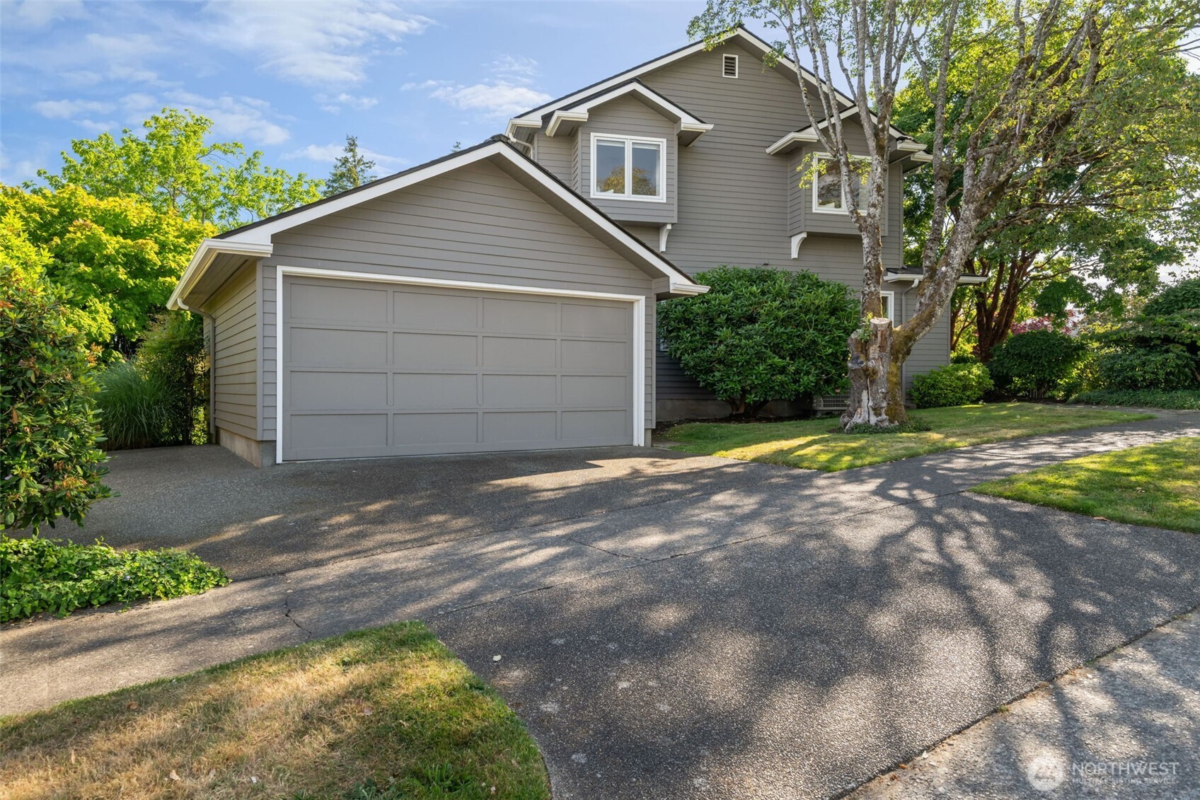 5716 Ann Arbor Avenue NE