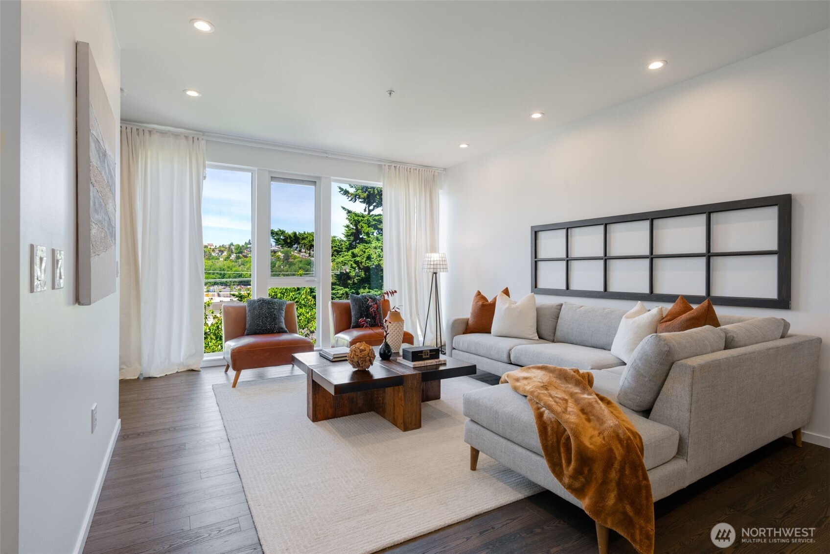2251 14th Avenue W Unit: C