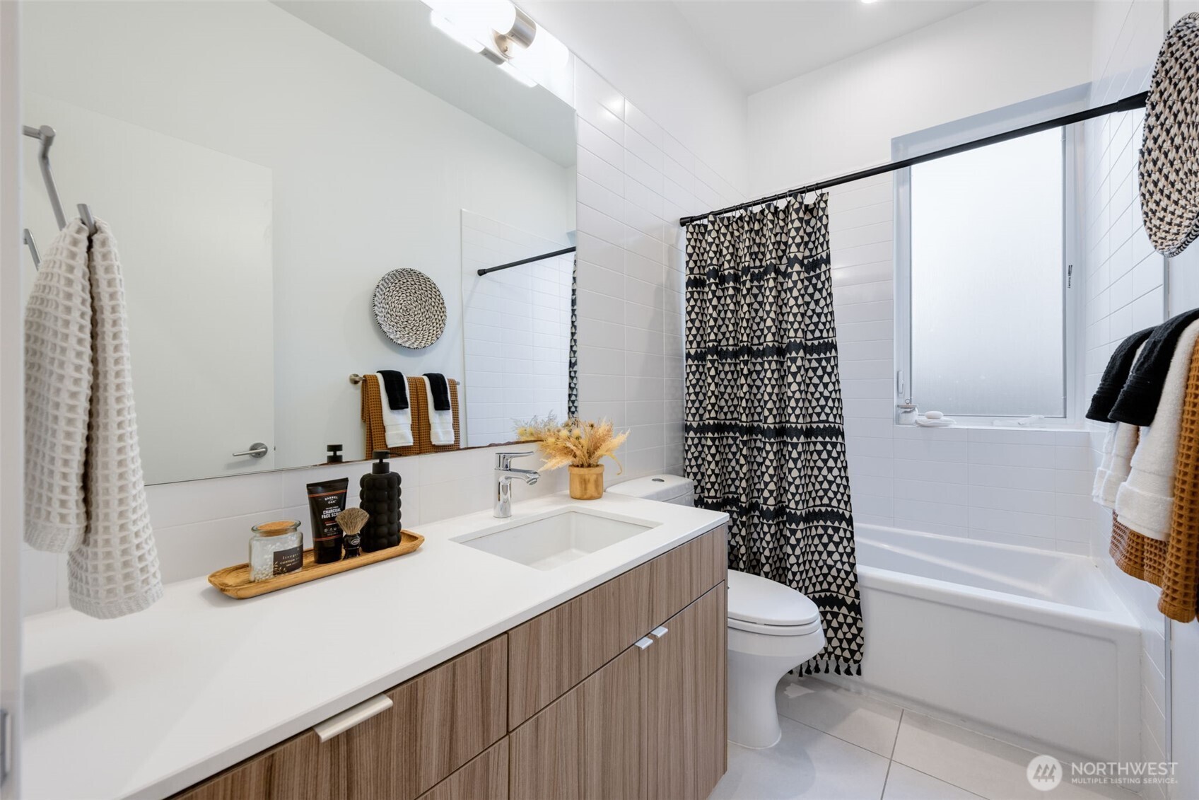 2251 14th Avenue W Unit: C