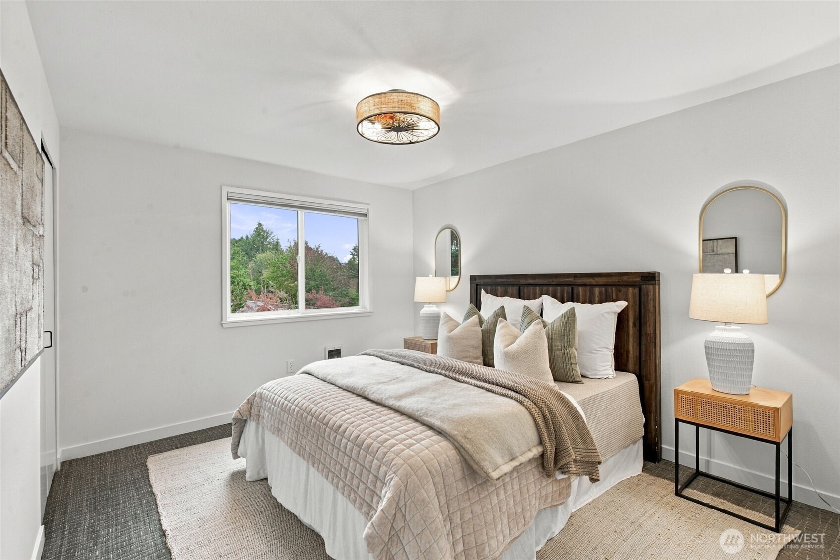5225 50th Avenue NE Unit: 204