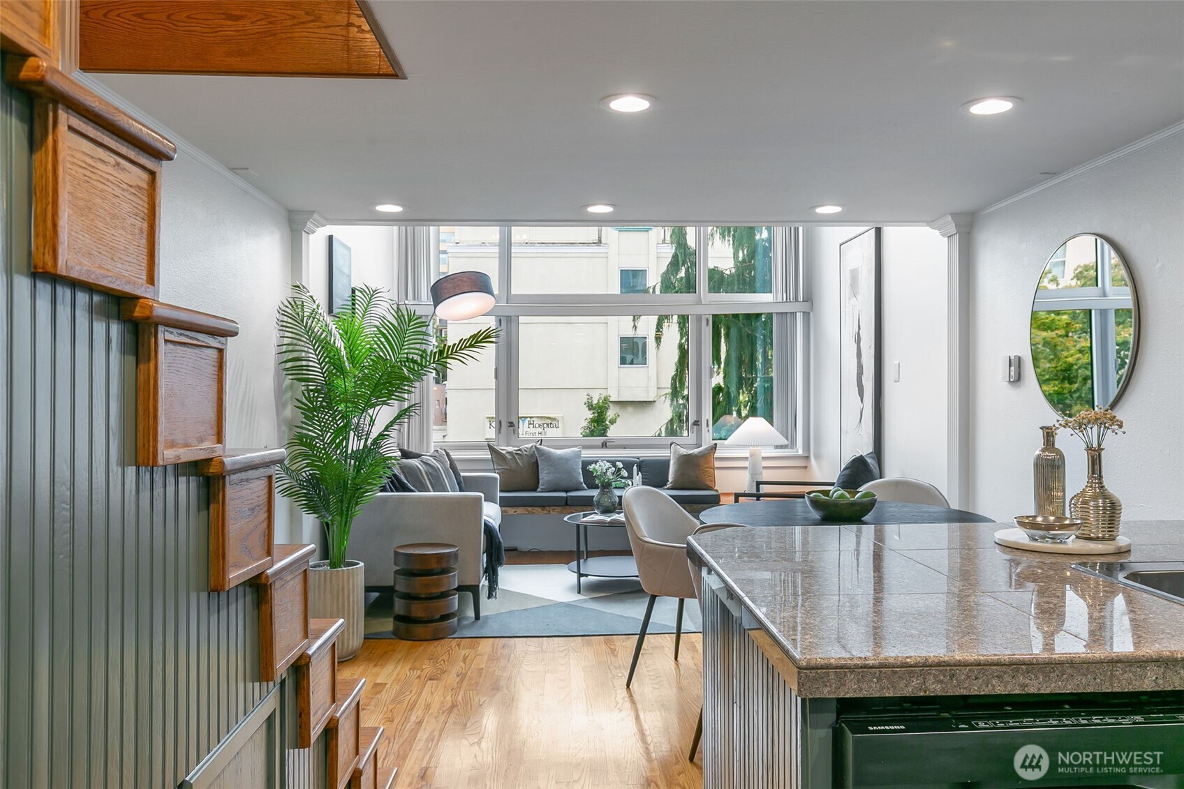 1000 Union St Unit: 315