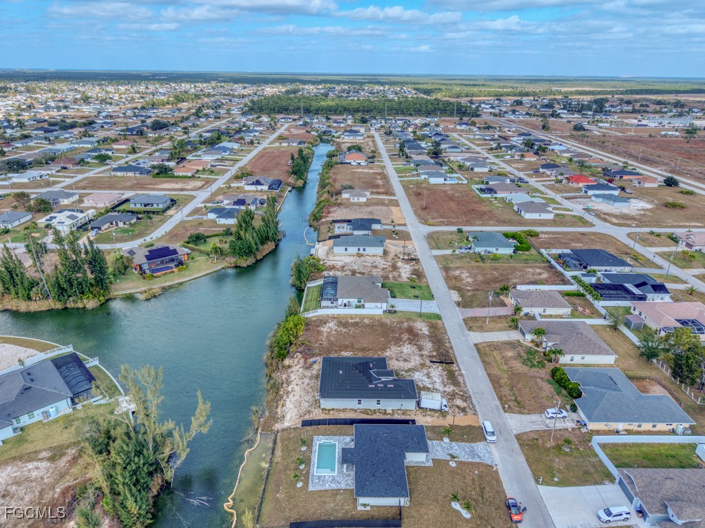 2038 NW 17th AVE