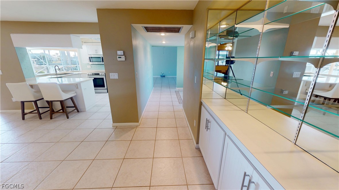 1115 Lucia DR