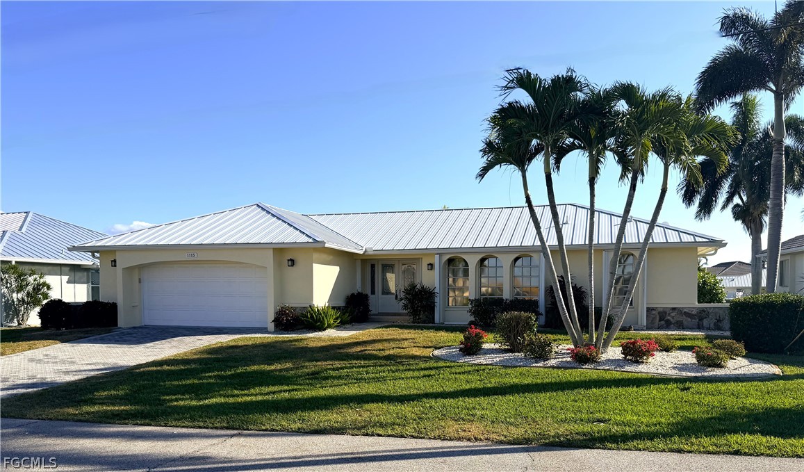 1115 Lucia DR