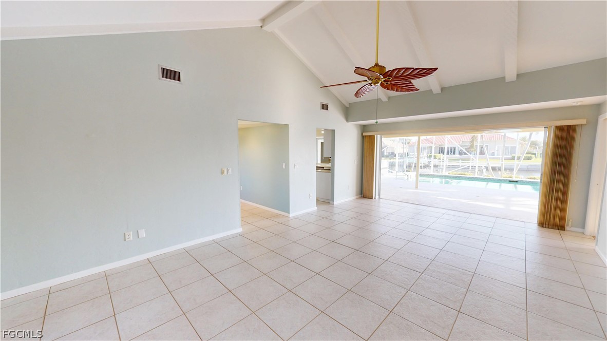 1115 Lucia DR