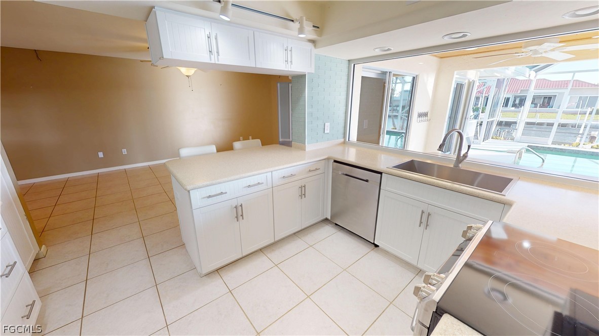 1115 Lucia DR