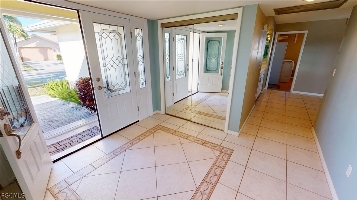 1115 Lucia DR
