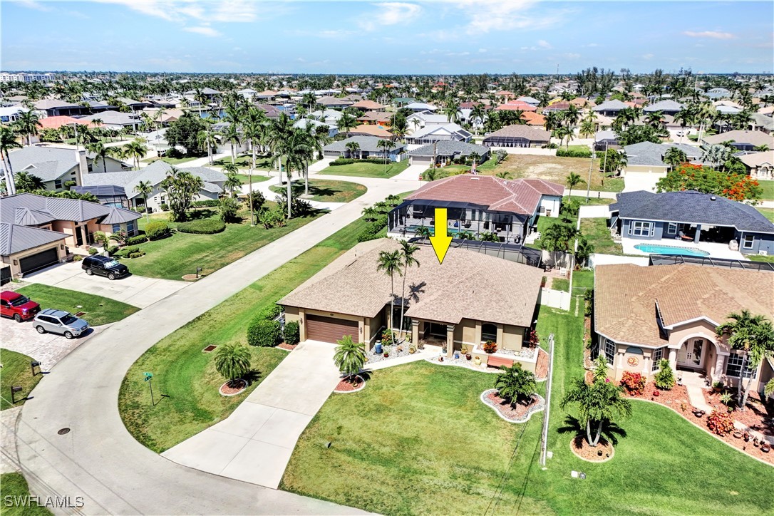 4607 SW 24th PL