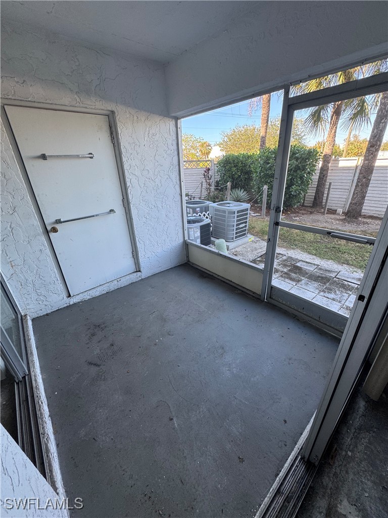 22375 Edgewater DR 102