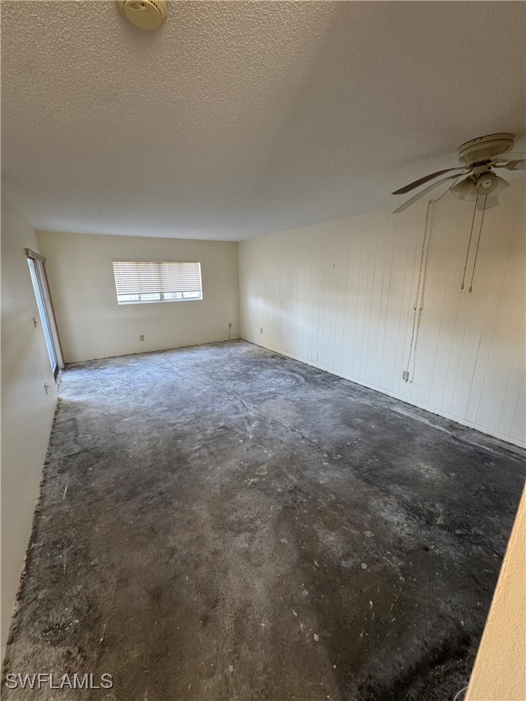 22375 Edgewater DR 102