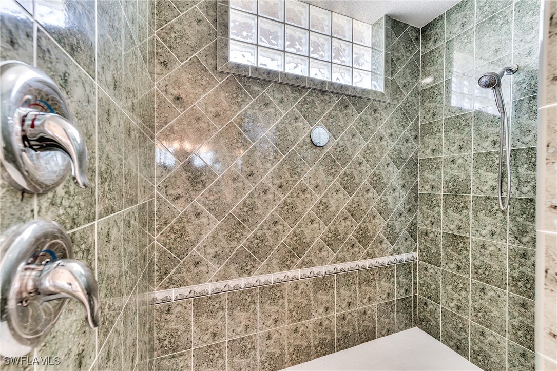 3662 Peace River DR