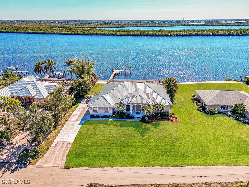 3662 Peace River DR
