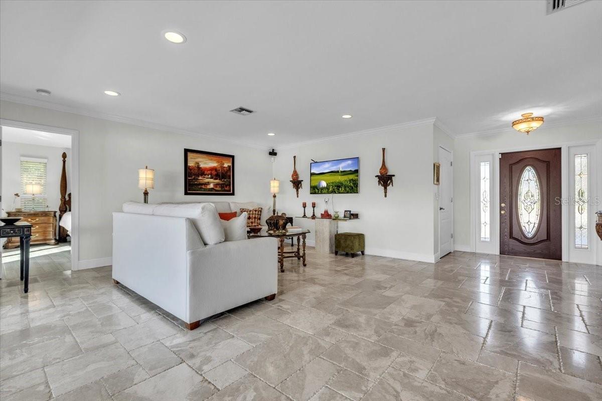 1109 APPIAN DR