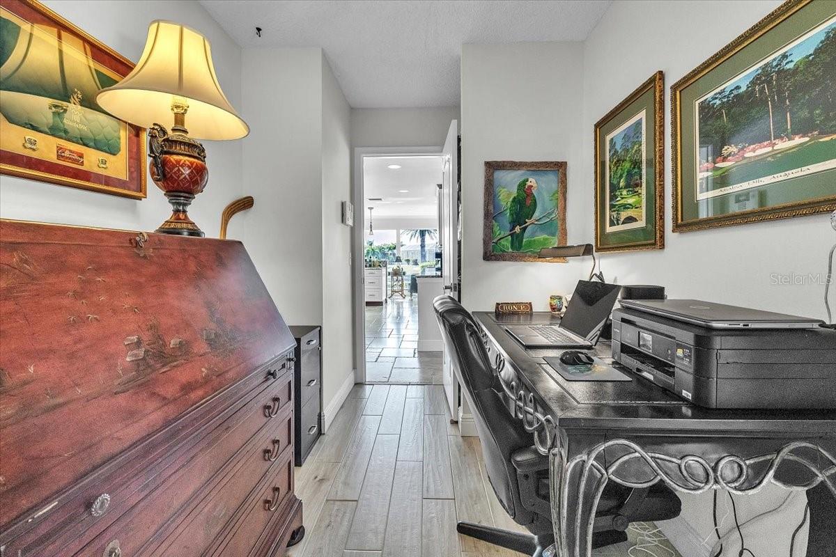 1109 APPIAN DR