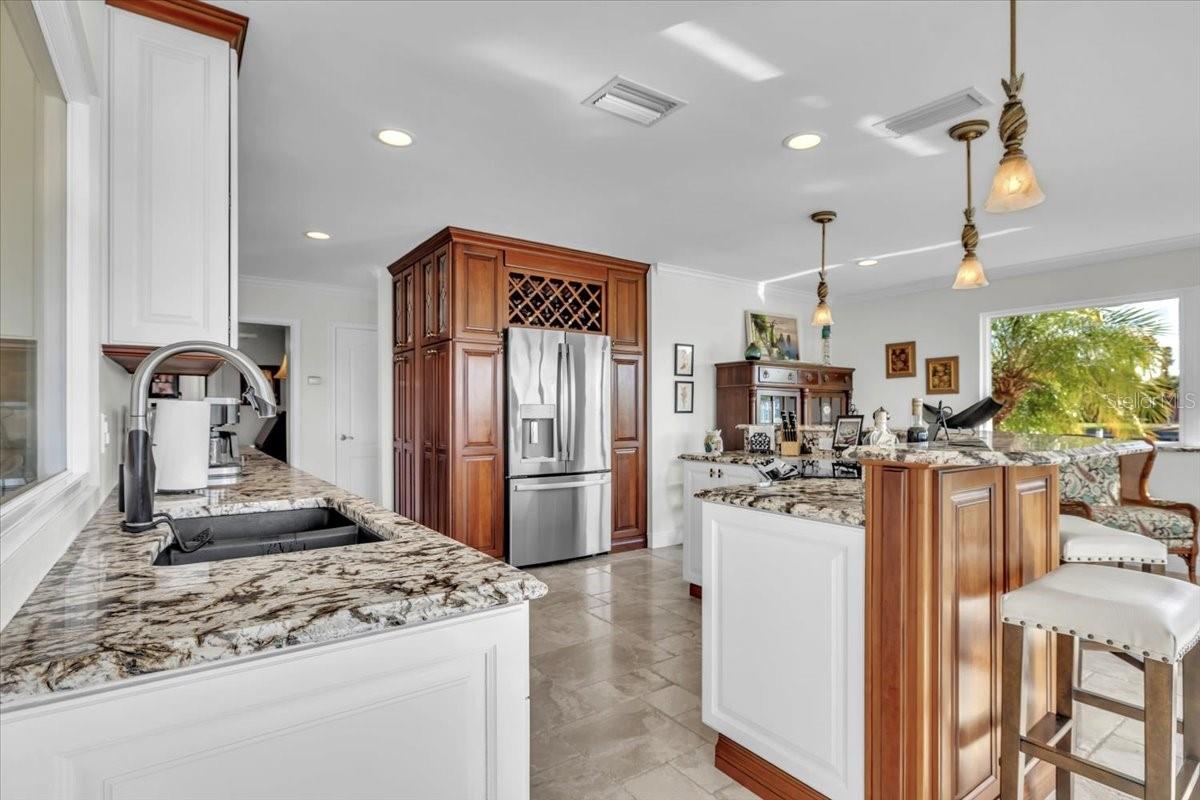 1109 APPIAN DR