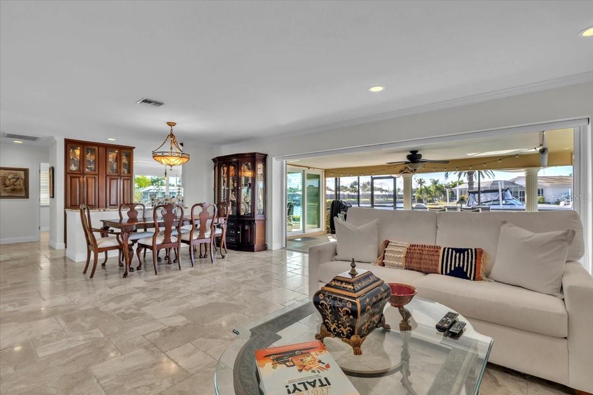1109 APPIAN DR